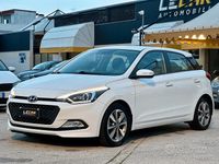 Usata Hyundai i20 Comfort 84 CV (61 kW) 2016 Bianco Berlina