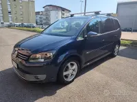 Usata VW Touran 105 CV (77 kW) 2011 Blu Monovolume