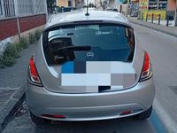 Usata Lancia Ypsilon Silver 69 CV (50 kW) 2020 Grigio Utilitaria