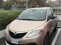 Usata Lancia Ypsilon Gold 69 CV (50 kW) 2018 Utilitaria