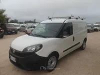 Usata Fiat Doblò 105 CV (77 kW) 2021 Bianco Monovolume