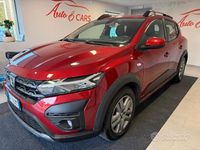 Usata Dacia Sandero Comfort 100 CV (73 kW) 2021 Rosso Berlina