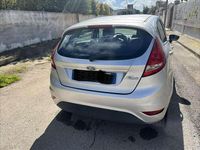 Second-hand Ford Fiesta 68 CP (50 kW) 2011 Argintiu Hatchback