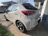 Usata Mazda 2 75 CV (55 kW) 2024 Grigio Utilitaria
