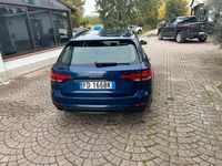 Begagnad Audi A4 Design 150 HK (110 kW) 2016 Blå Kombi