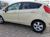 Usata Ford Fiesta Titanium 68 CV (50 kW) 2009 Berlina