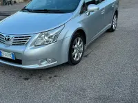 Usata Toyota Avensis Executive 126 CV (92 kW) 2009 Grigio Station wagon