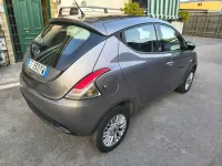 Usata Lancia Ypsilon Silver 85 CV (62 kW) 2013 Grigio Utilitaria