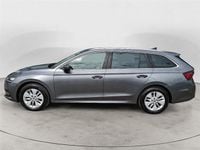 Usata Skoda Octavia Executive 116 CV (85 kW) 2024 Grigio Station wagon
