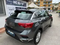 Usata VW T-Roc Business 150 CV (110 kW) 2021 Grigio SUV