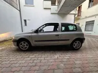 Usata Renault Clio II 98 CV (72 kW) 2000 Grigio Berlina