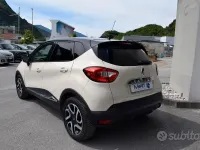 Usata Renault Captur 90 CV (66 kW) 2013 Beige SUV