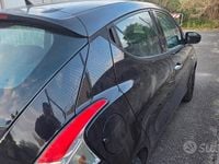 Usata Lancia Ypsilon 95 CV (69 kW) 2015 Nero Utilitaria