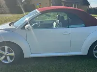 Usata VW New Beetle Edition 102 CV (75 kW) 2008 Bianco Utilitaria