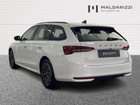 Usata Skoda Octavia Executive 150 CV (110 kW) 2025 Bianco Station wagon