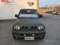 Usata Suzuki Jimny 85 CV (62 kW) 2006 Grigio SUV