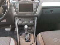 Usata VW Tiguan Business 150 CV (110 kW) 2016 Bianco SUV