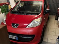 Usata Peugeot 107 68 CV (50 kW) 2010 Utilitaria