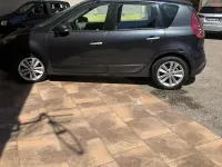 Usata Renault Scenic E-Tech XMOD 2010 Grigio