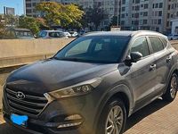 Usata Hyundai Tucson Xpossible 116 CV (85 kW) 2016 Grigio SUV
