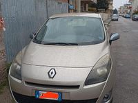 Usata Renault Scénic III 150 CV (110 kW) 2011 Monovolume