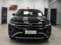 Usata VW T-Roc 116 CV (85 kW) 2023 Nero SUV