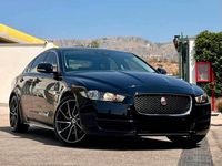 Usata Jaguar XE 180 CV (132 kW) 2017 Nero Berlina