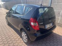 Usata Mercedes A180 Avantgarde 109 CV (80 kW) 2011 Nero Monovolume