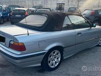 Usata BMW 318 Cabriolet 115 CV (84 kW) 1995 Grigio Cabrio