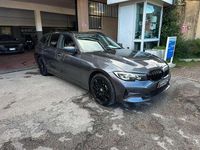 Usata BMW 330e Advantage 184 CV (135 kW) 2021 Mineral grey Station wagon