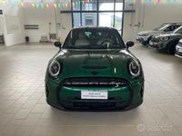Usata Mini Cooper SE 74 kW (101 CV) 2022 British racing green iv Utilitaria