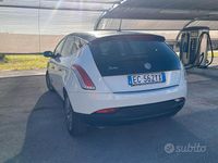 Usata Lancia Delta 120 CV (88 kW) 2010 Bianco Utilitaria