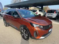 Usata Peugeot 5008 Allure 180 CV (132 kW) 2022 Marrone SUV