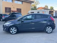 Usata Ford Fiesta Titanium 68 CV (50 kW) 2011 Grigio Berlina
