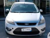 Usata Ford Focus 115 CV (84 kW) 2010 Grigio Berlina