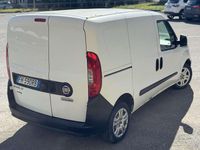 Usata Fiat Doblò Active 95 CV (69 kW) 2017 Bianco Monovolume