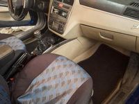 Usata Fiat Grande Punto 75 CV (55 kW) 2005 Blu Utilitaria