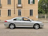 Usata Peugeot 607 208 CV (152 kW) 2010 Grigio alluminio metallizzato Berlina