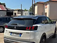 Usata Peugeot 3008 Allure 131 CV (96 kW) 2019 Bianco SUV