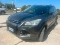 Usata Ford Kuga 140 CV (102 kW) 2013 Grigio SUV