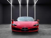 Usata Ferrari 296 829 CV (609 kW) 2023 Rosso Cabrio