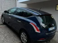 Usata Lancia Delta 120 CV (88 kW) 2011 Blu Utilitaria