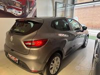 Usata Renault Clio IV 75 CV (55 kW) 2013 Grigio Berlina