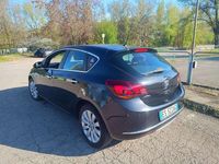 Usata Opel Astra Cosmo 110 CV (80 kW) 2013 Berlina