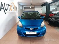 Usata Toyota Aygo 68 CV (50 kW) 2010 Blu Utilitaria