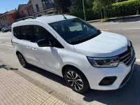 Usata Renault Kangoo Techno 95 CV (69 kW) 2025 Bianco Monovolume