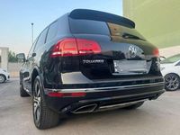 Usata VW Touareg R-line 204 CV (150 kW) 2017 Blu/azzurro SUV