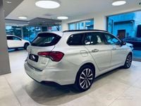 Usata Fiat Tipo 120 CV (88 kW) 2017 Argento Station wagon