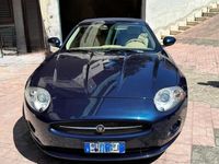 Usata Jaguar XK 256 CV (188 kW) 2008 Blu Cabrio