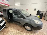 Usata Peugeot Partner Tepee Premium 90 CV (66 kW) 2011 Grigio Monovolume